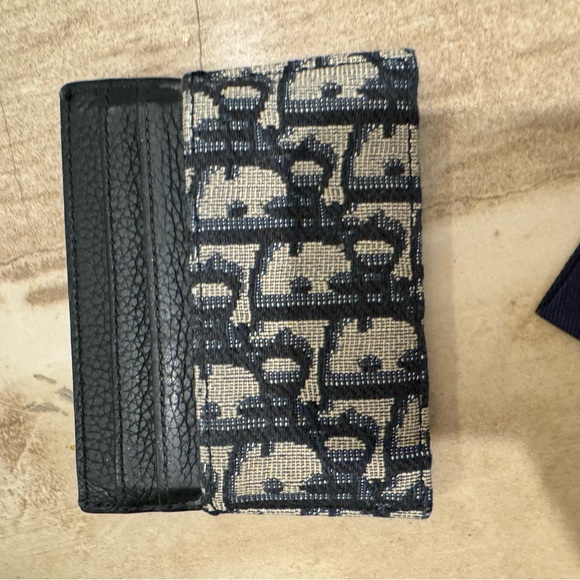 DIOR MENS CARDHOLDER. OBLIQUE cardholder. - Picture 9 of 11